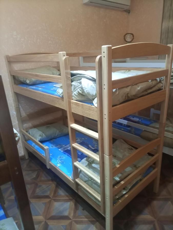 Hero Hostel Jerevan Eksteriør billede